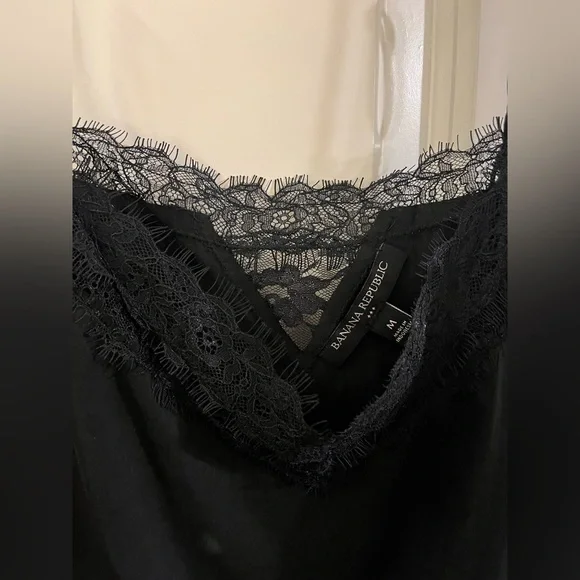 Banana Republic Factory Black Lace-Trim Satin Camisole - Picture 3 of 3